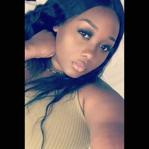 Meet your Posher, Ronesia